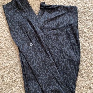 Full length lululemon leggings